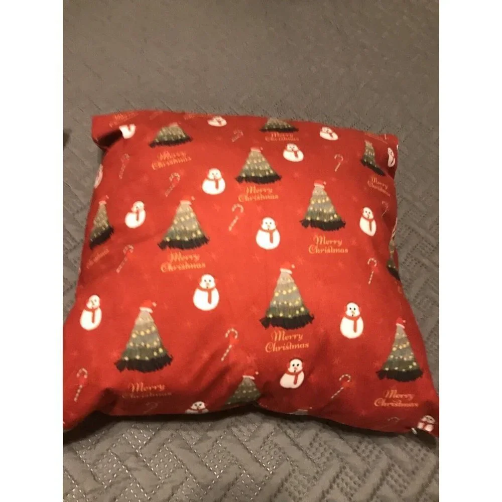 2 Snowman Pillows Winter Scene Merry Christmas 18x18” Stuffed & Zippered Soft